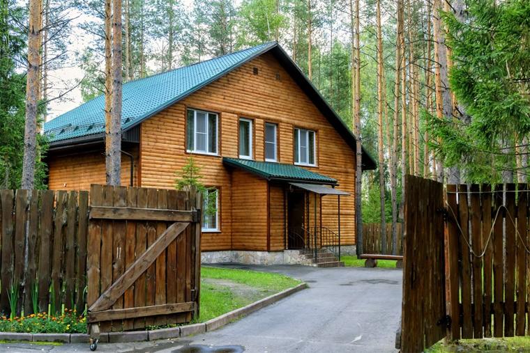 Коттедж 210 м² с парной и купелью у Лесного озера