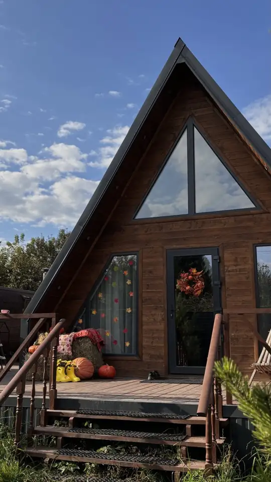 Два одинаковых A-frame дома с баней, фурако и бассейном