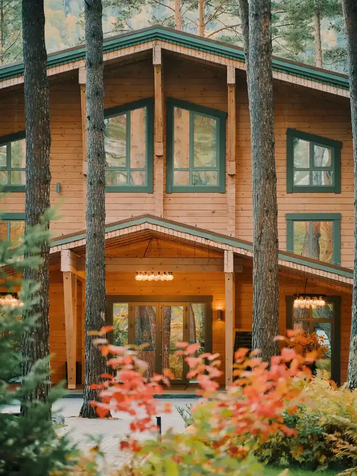 Туркомплекс «Grand Chalet Altay» в Бирюзовой Катуни, фото 3