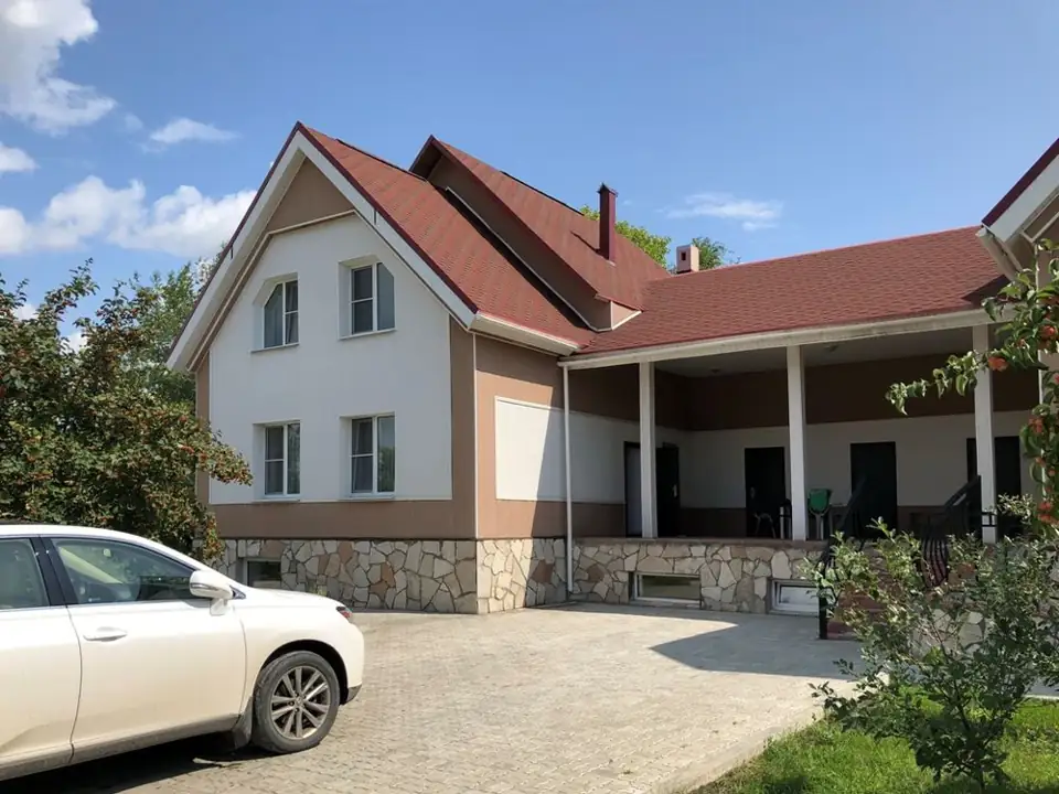 Коттедж стандарт с шестью спальнями