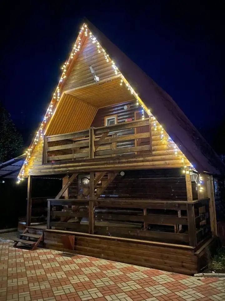 Семейный дом-треугольник 100 м² целиком