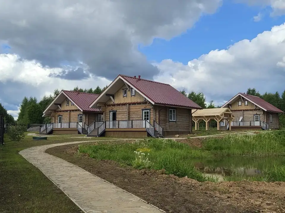Лесной домик на 25 м² для двоих с дополнительным местом