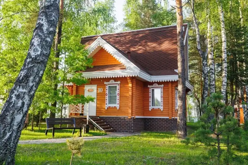 Дом на две спальни с мангалом и беседкой