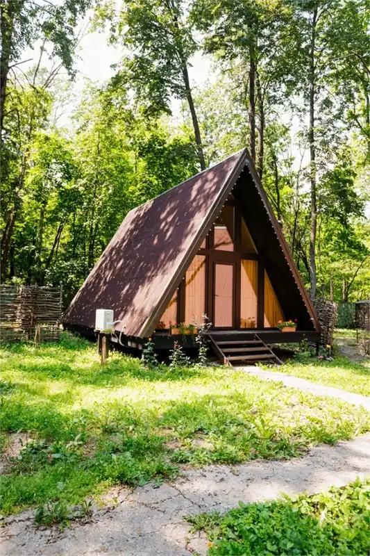 A-Frame «Янтарь» в лесу