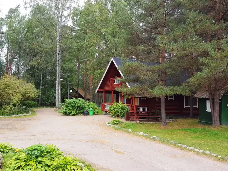 Комплекс коттеджей Green Village в Оврагах у Лосево