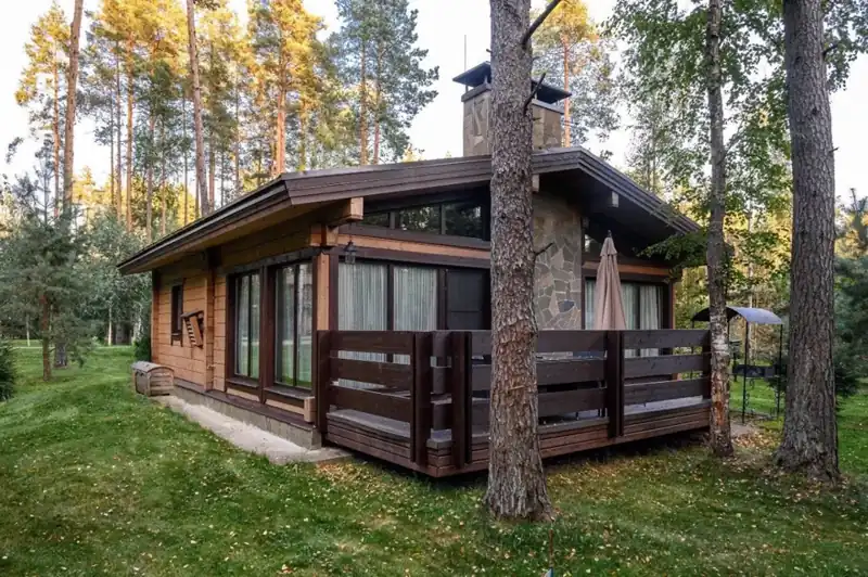 Коттедж «Комфорт плюс» Resort с двумя спальнями и камином