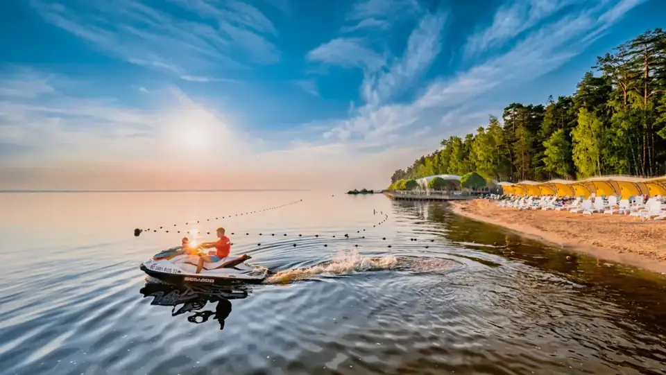 Парк-отель «Изумрудное» на Горьковском море, фото 3