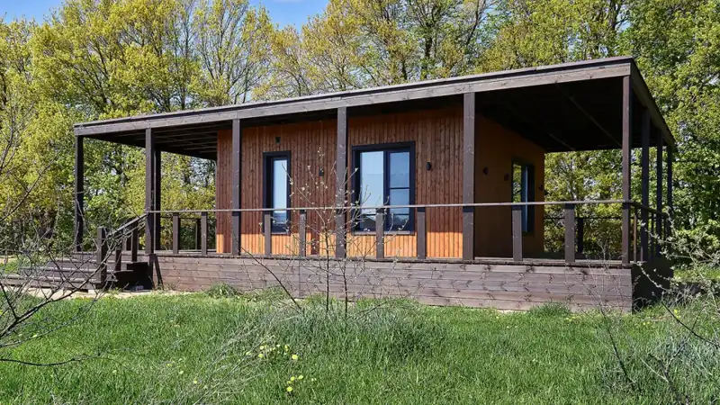 Дом с круговой террасой 40 м²