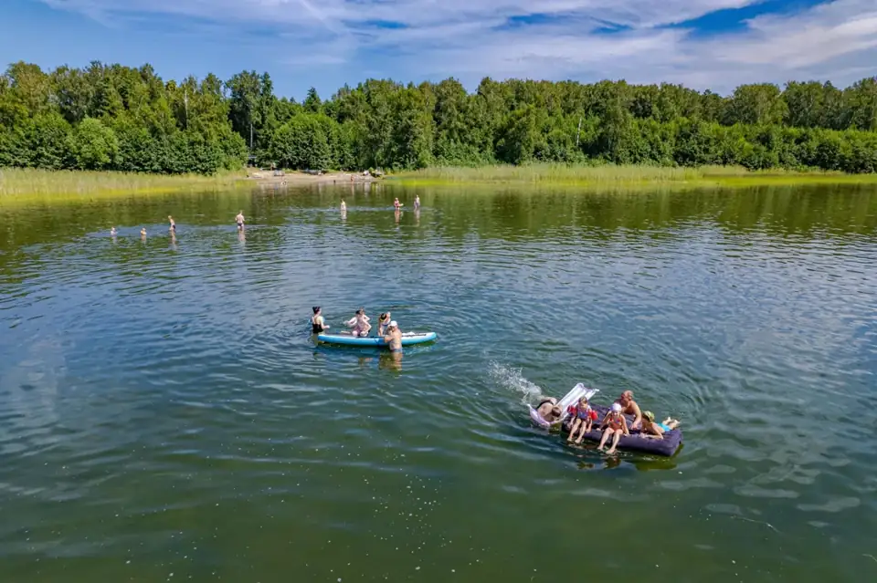 Загородный клуб «Берендеев лес» на озере Акакуль