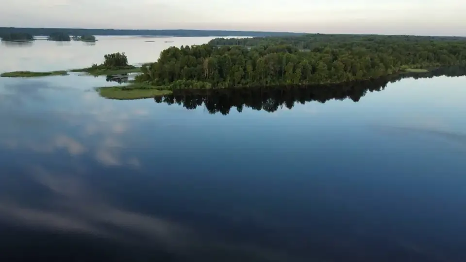 «На острове» на озере Велье, фото 3