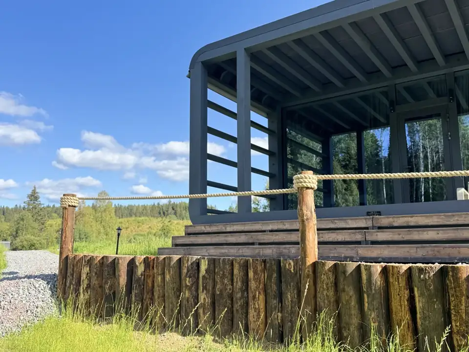 Эко-модуль Freedom Lodge с видом на реку для пары