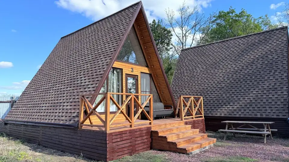 Двухуровневый дом A-frame с видом на море до 4 гостей (3 дома)