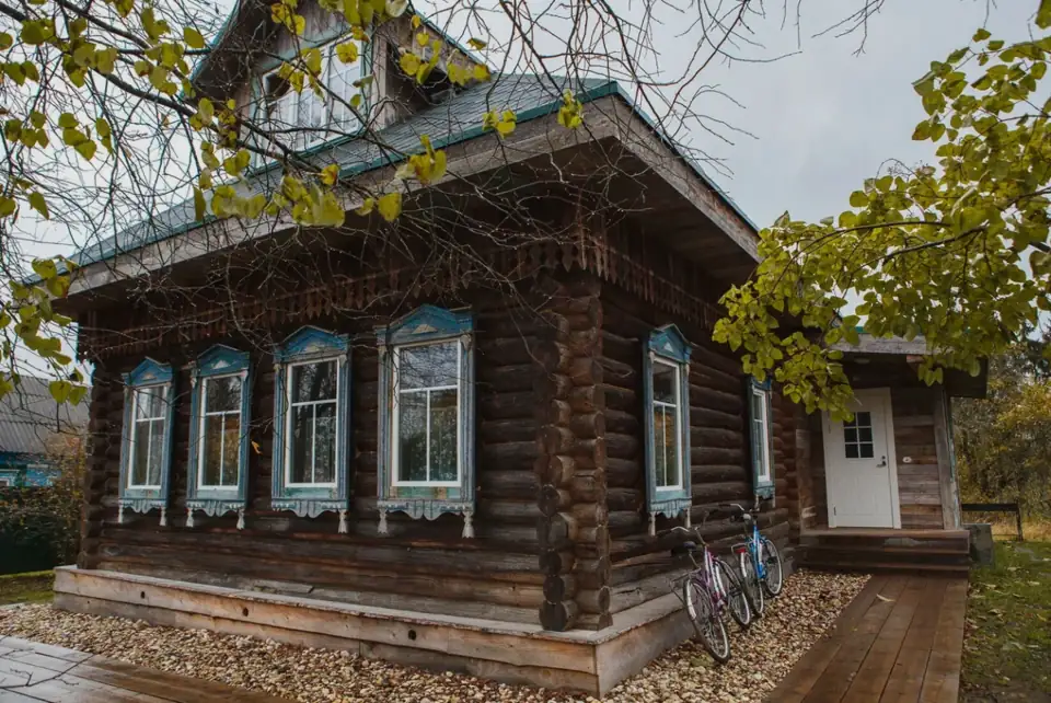 Столетний Деревенский дом с двумя спальнями