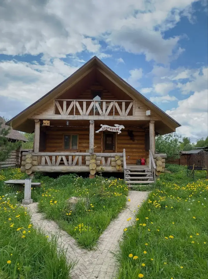 Охотничий домик 70 м² с камином и двумя спальнями