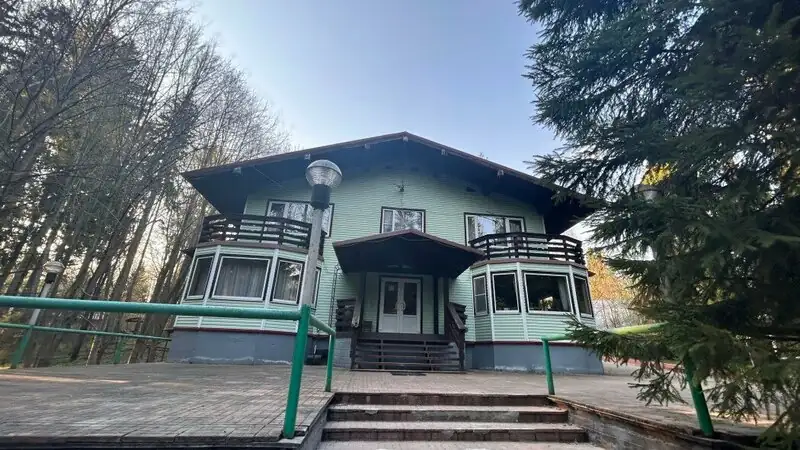 Двухместный с 1 кроватью или 2 отдельными кроватями и душем